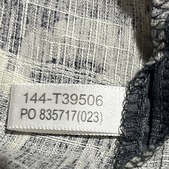 2014 TOMMY BAHAMA Seasons Greetings Silk Shirt sz M Tree Bird Ornament Christmas - Picture 11 of 12